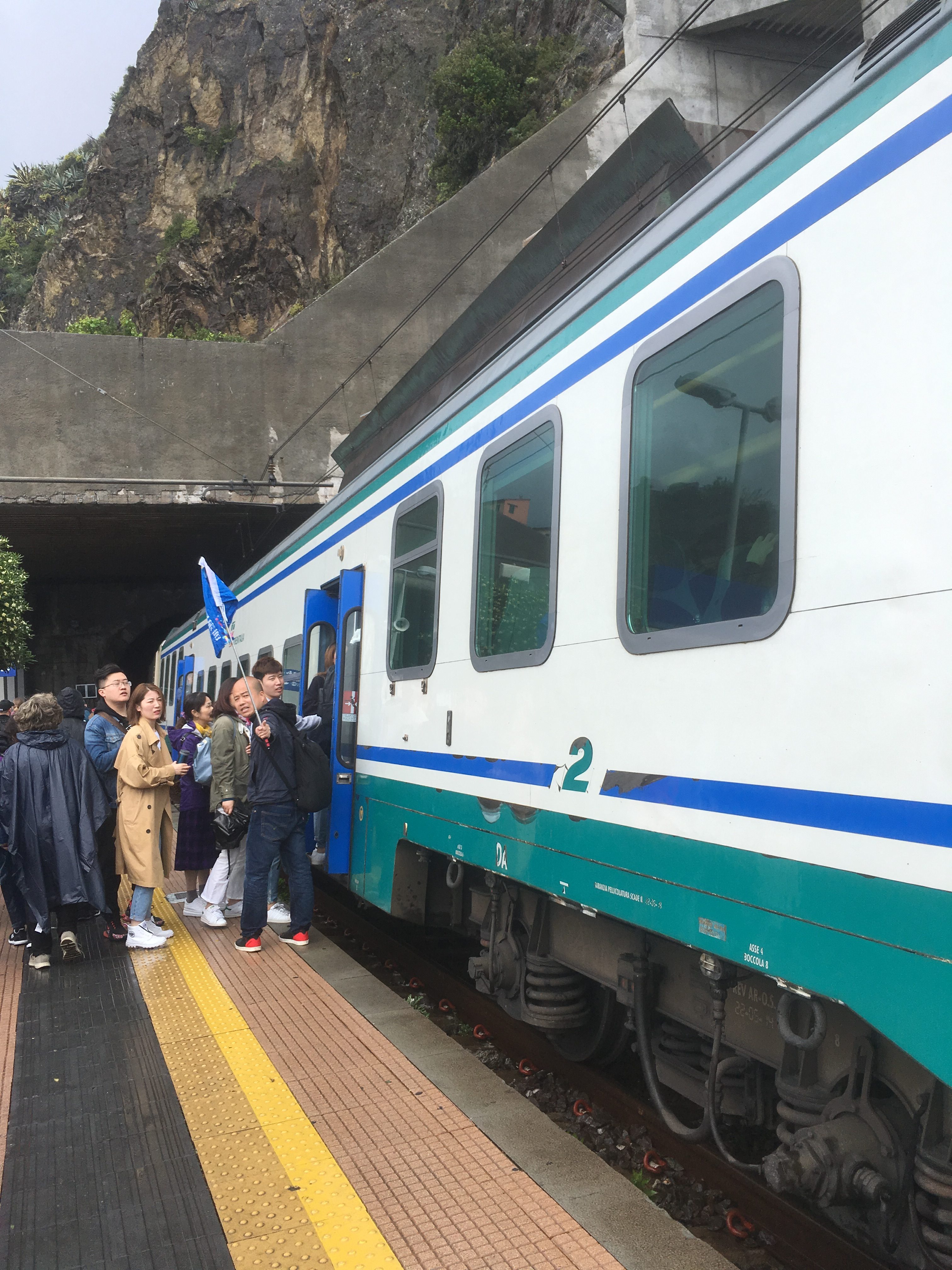 train Cinque Terre